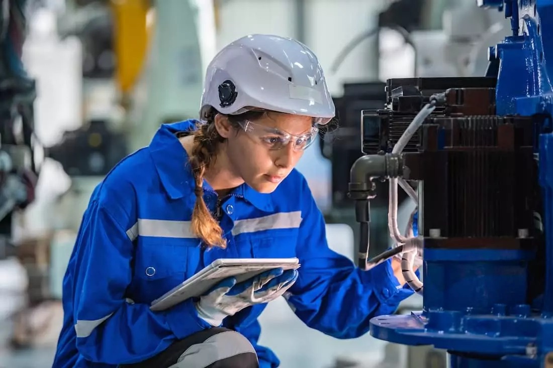 Équipe TIMOTECH en intervention d'ingénierie industrielle